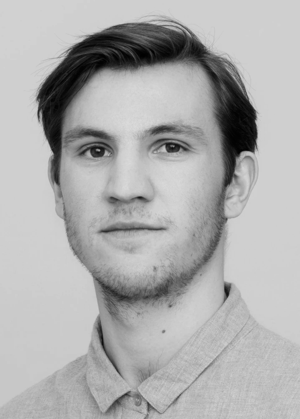 et portrett av Fabian Christensen