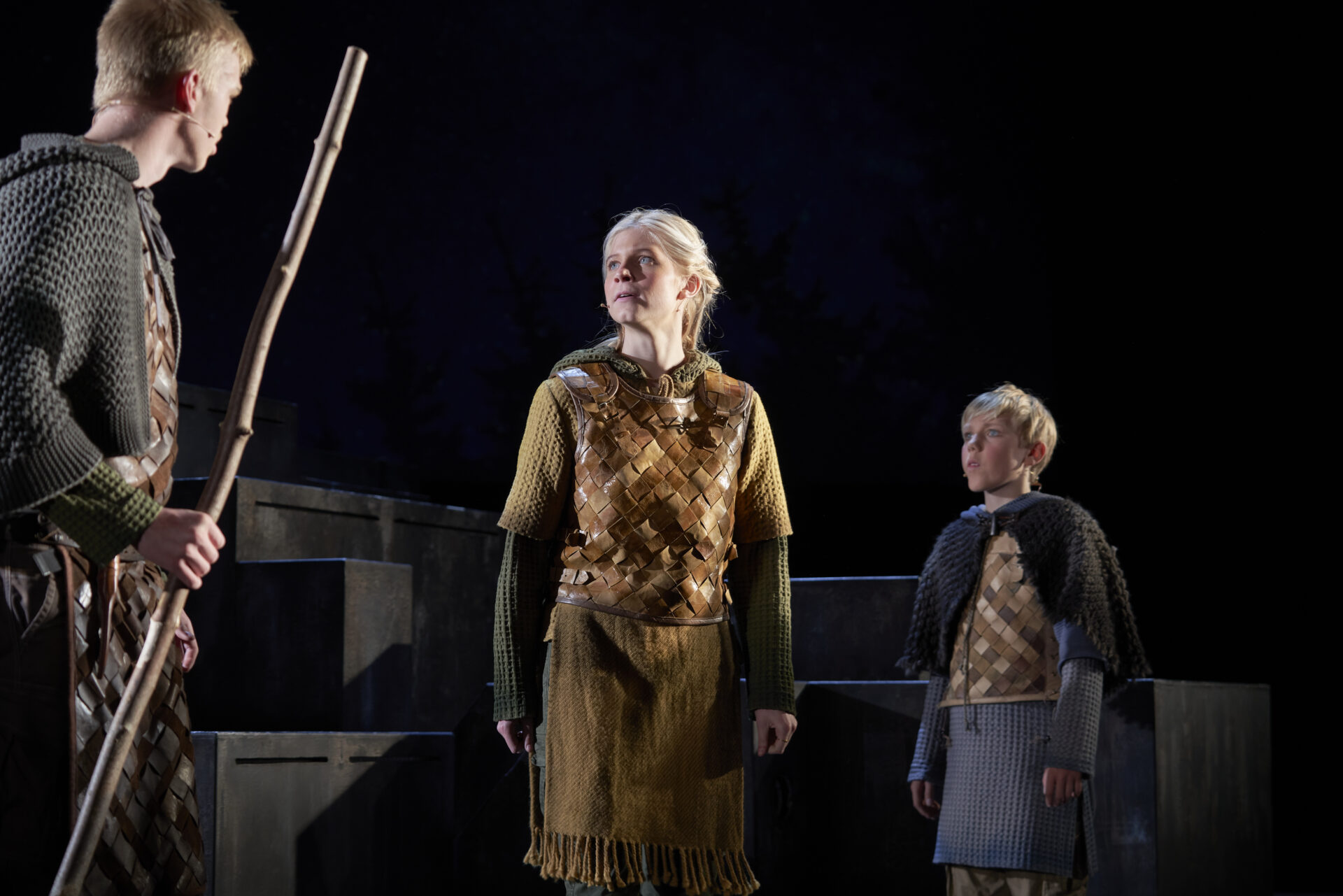 Tre unge medvirkende i Brødrene Løvehjerte