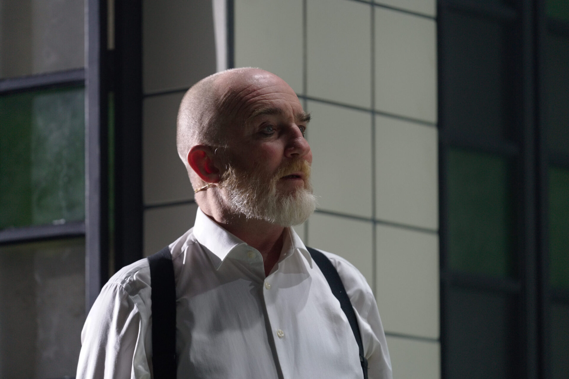 Even Stormoen ser ut i luften