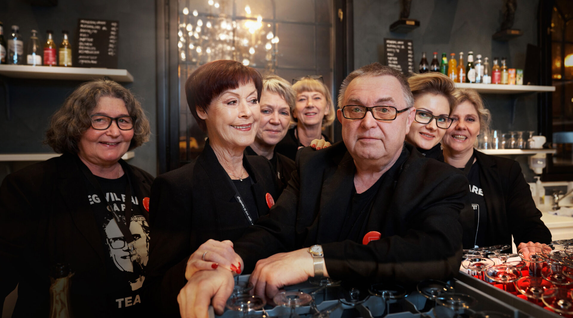 Ansatte i baren hos Rogaland Teater