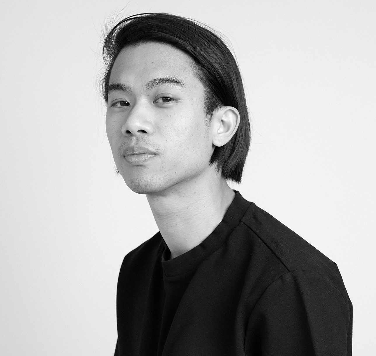 Portrettfoto av skuespiller Huy Le Vo