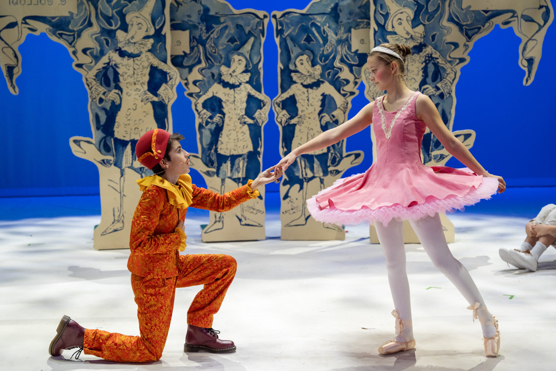 Harlekin og Colombine danser